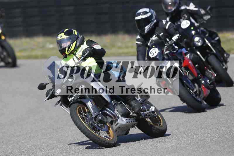 /01 02.04.2026 MAZ ADR/Gruppe gelb Gruppe gruen/Instruktoren